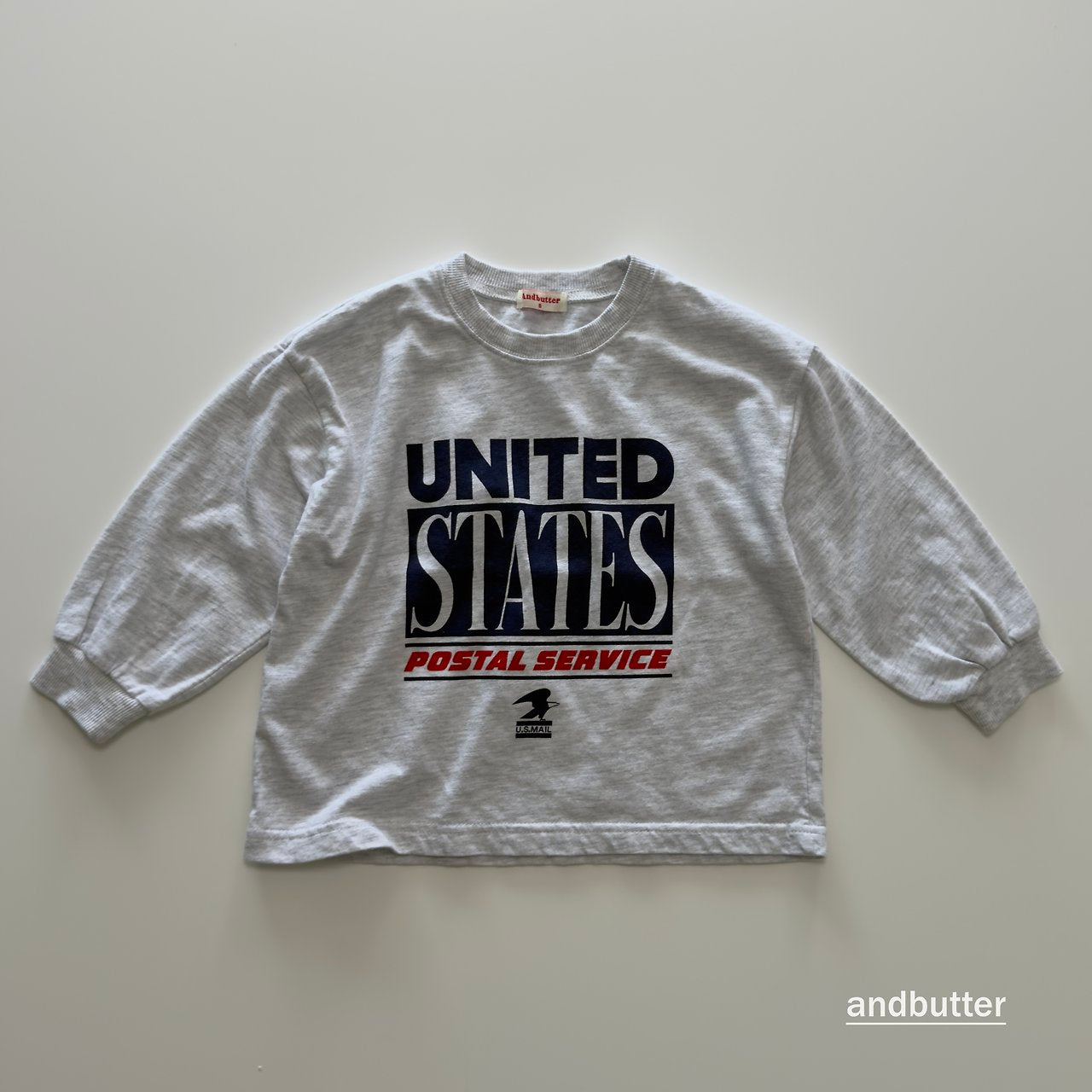 《予約》Service Graphic Tee / ANDBUTTER