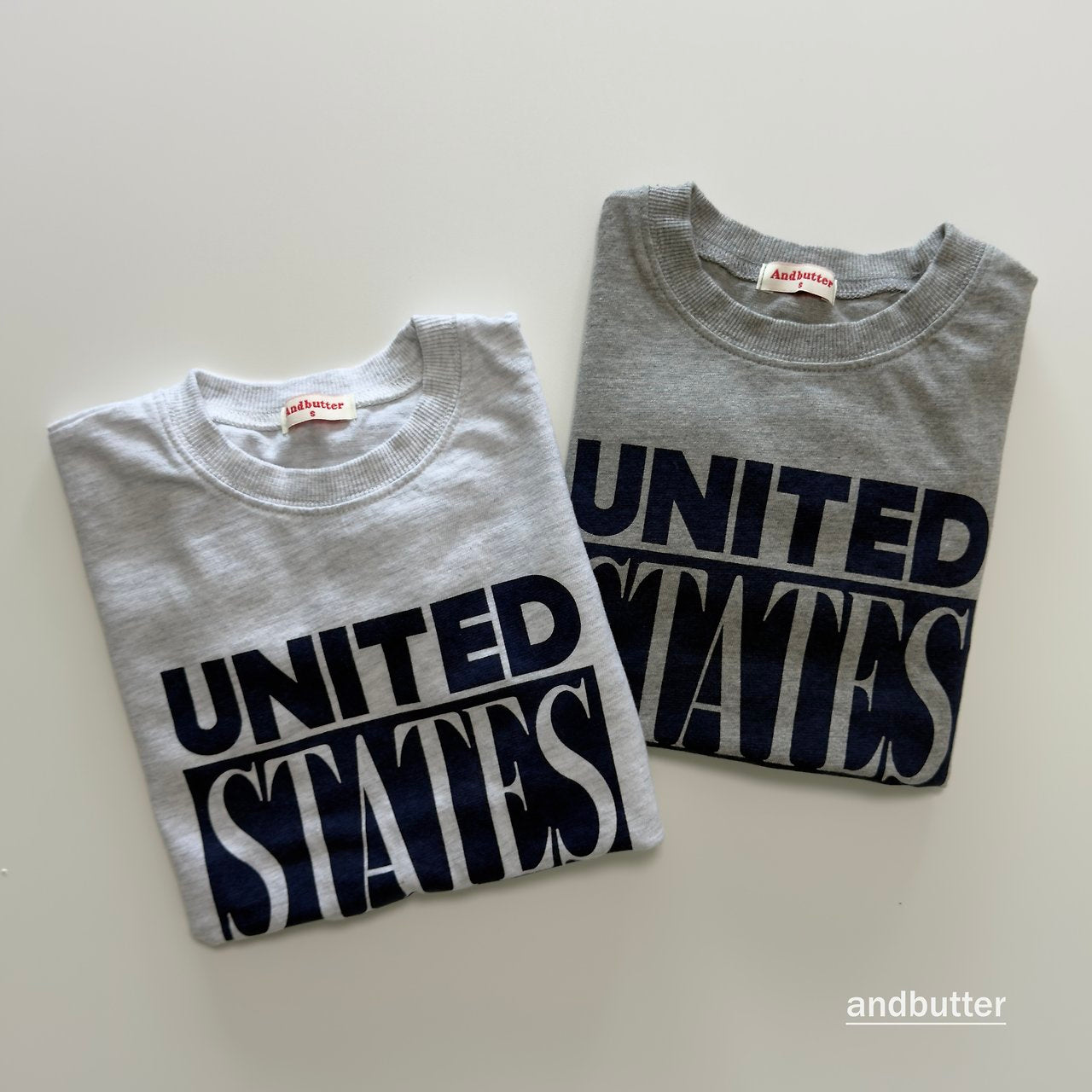 《予約》Service Graphic Tee / ANDBUTTER