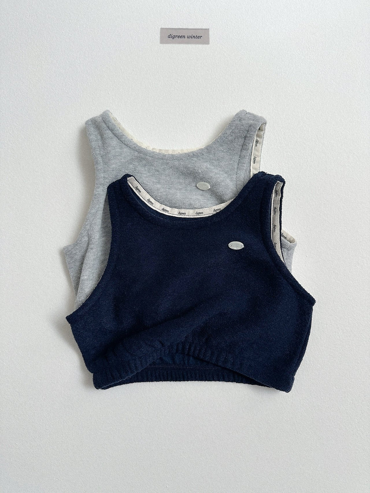 《予約》Moel Vest / digreen