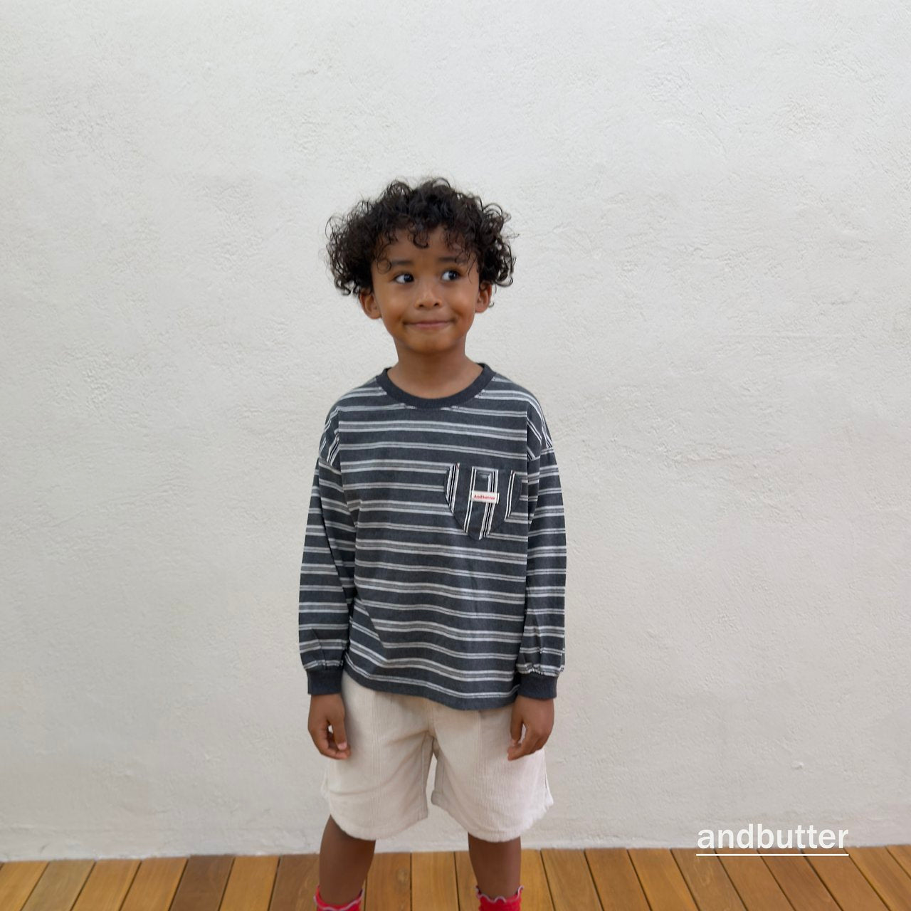 《予約》Heart Pocket Corduroy Shorts / ANDBUTTER