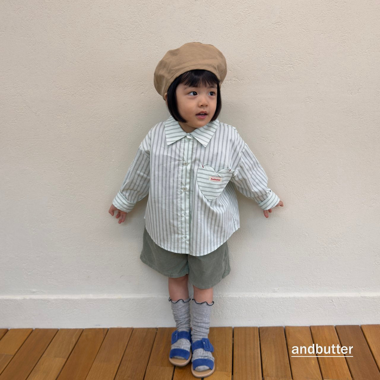 《予約》Heart Pocket Corduroy Shorts / ANDBUTTER