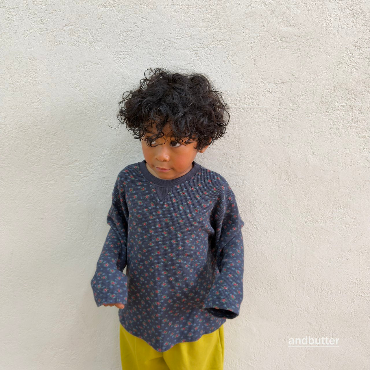 《予約》Cozy Flower T-Shirt / ANDBUTTER