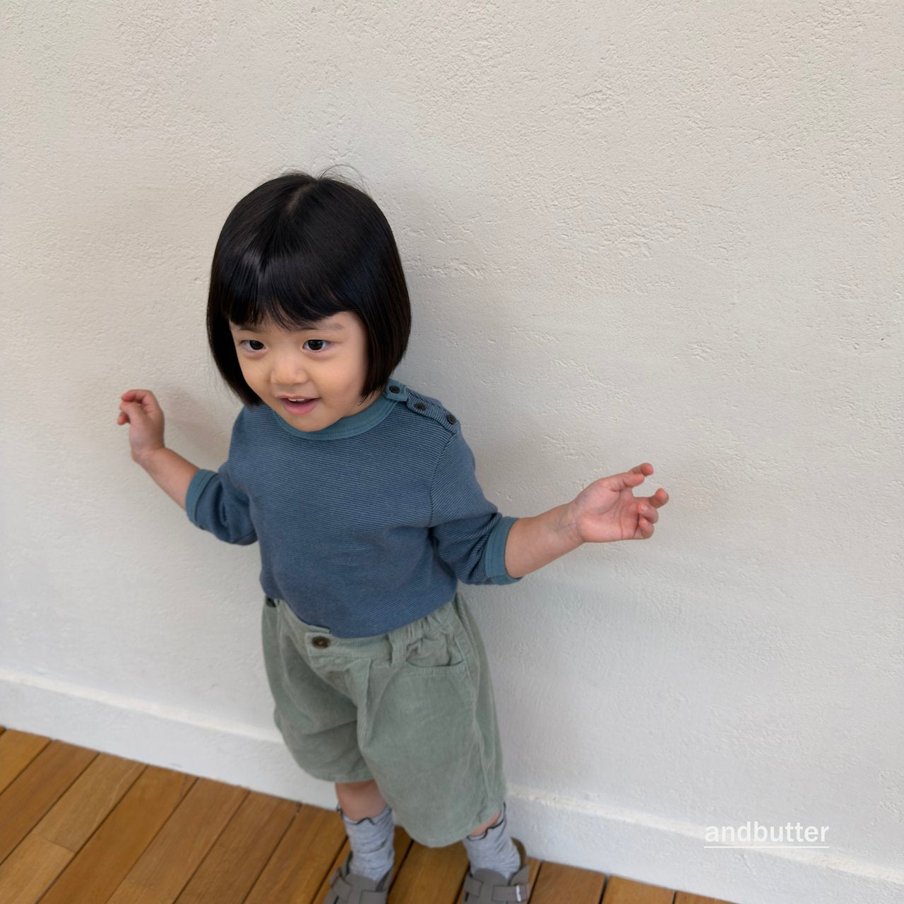 《予約》Snap 3/4  T-Shirt / ANDBUTTER