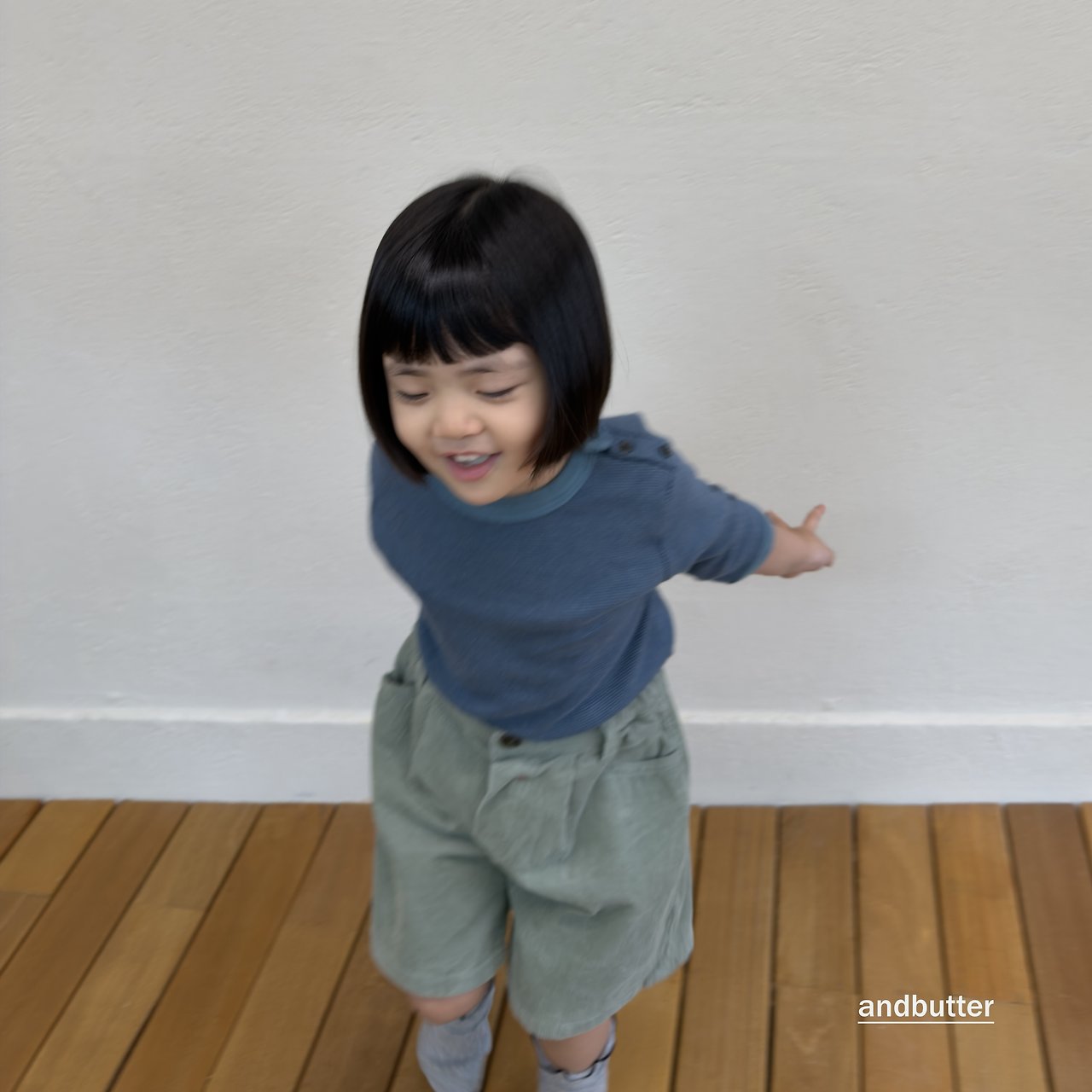《予約》Snap 3/4  T-Shirt / ANDBUTTER