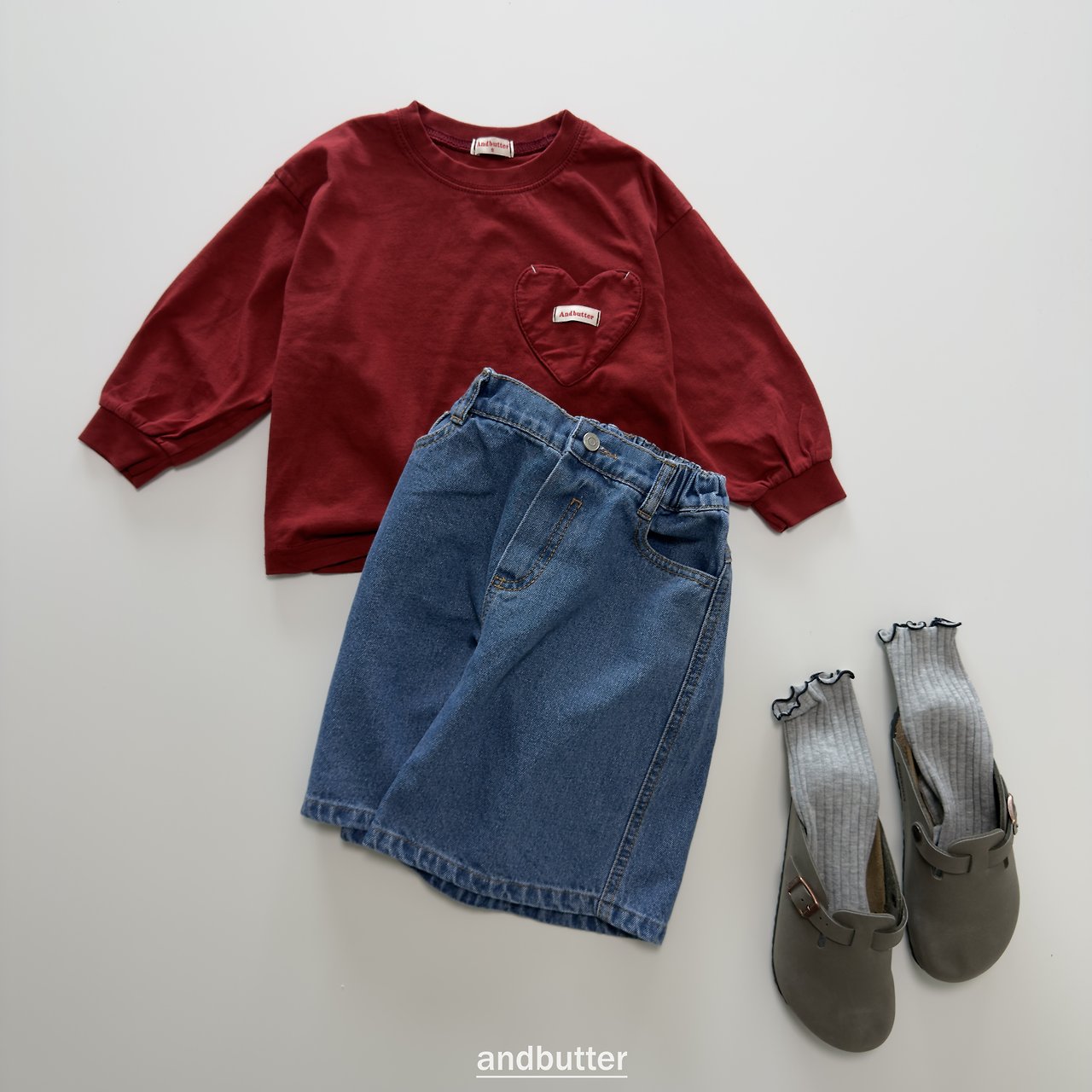 《予約》Autumn Pocket T-Shirt / ANDBUTTER