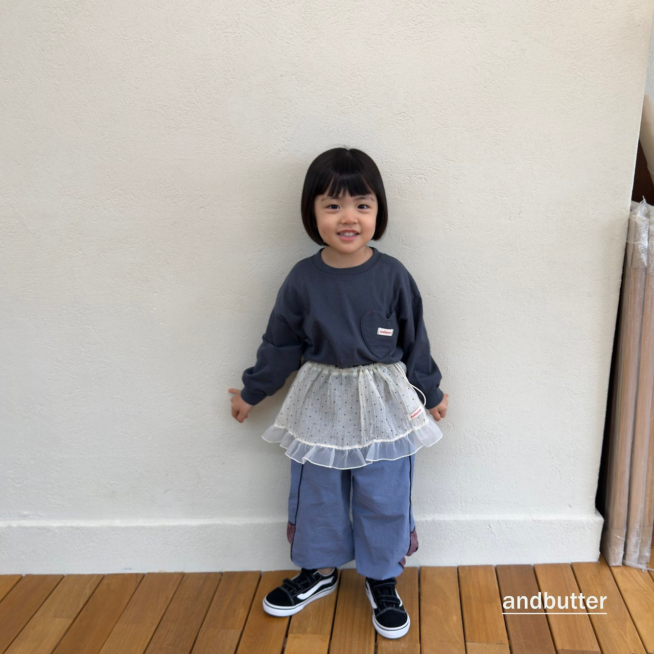 《予約》Autumn Pocket T-Shirt / ANDBUTTER