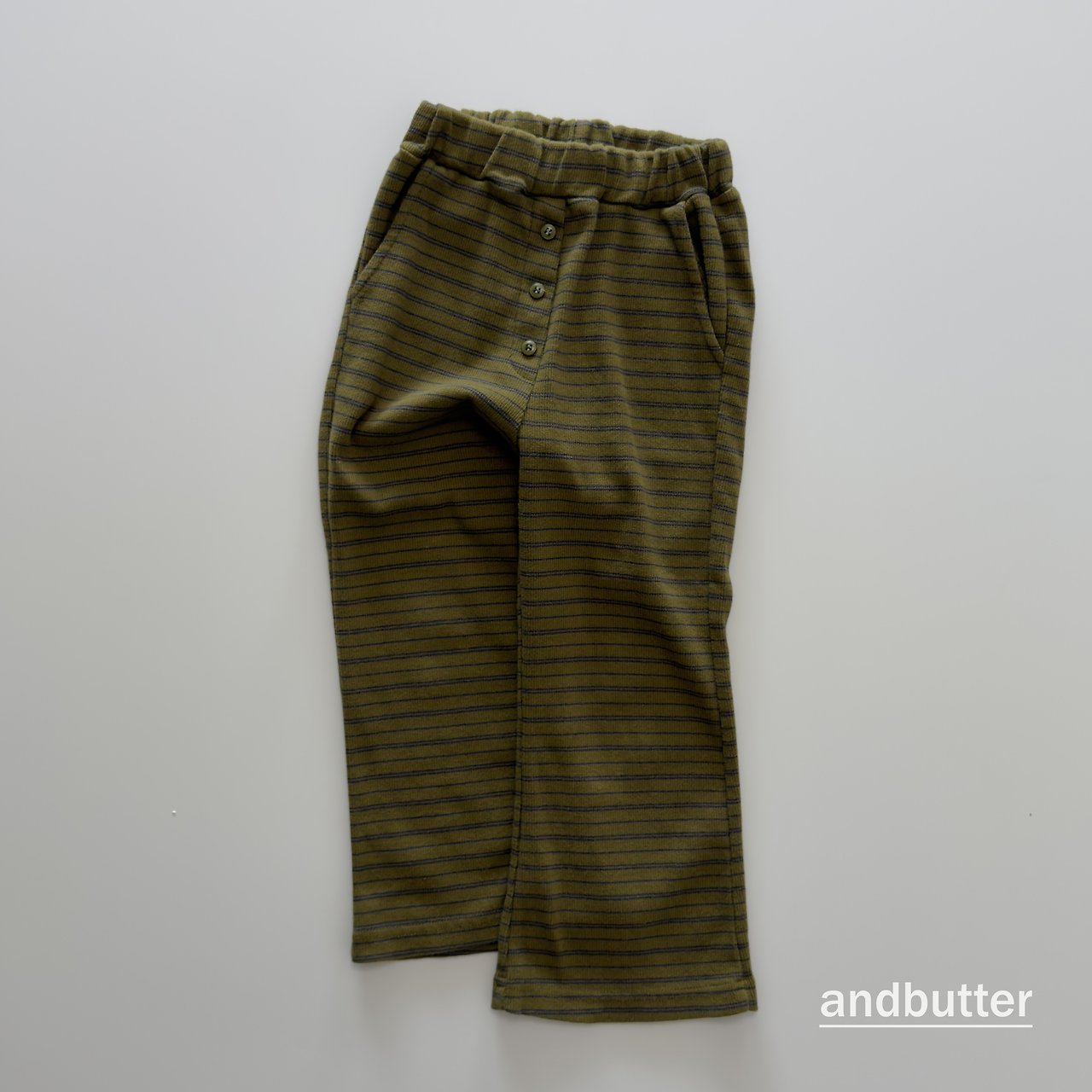 《予約》Button Flare Pants / ANDBUTTER