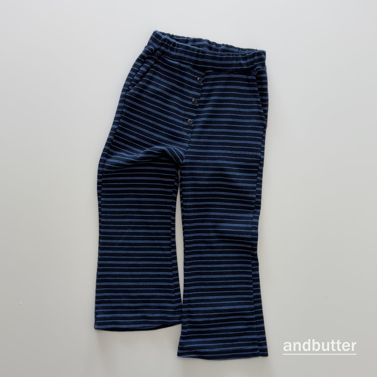 《予約》Button Flare Pants / ANDBUTTER