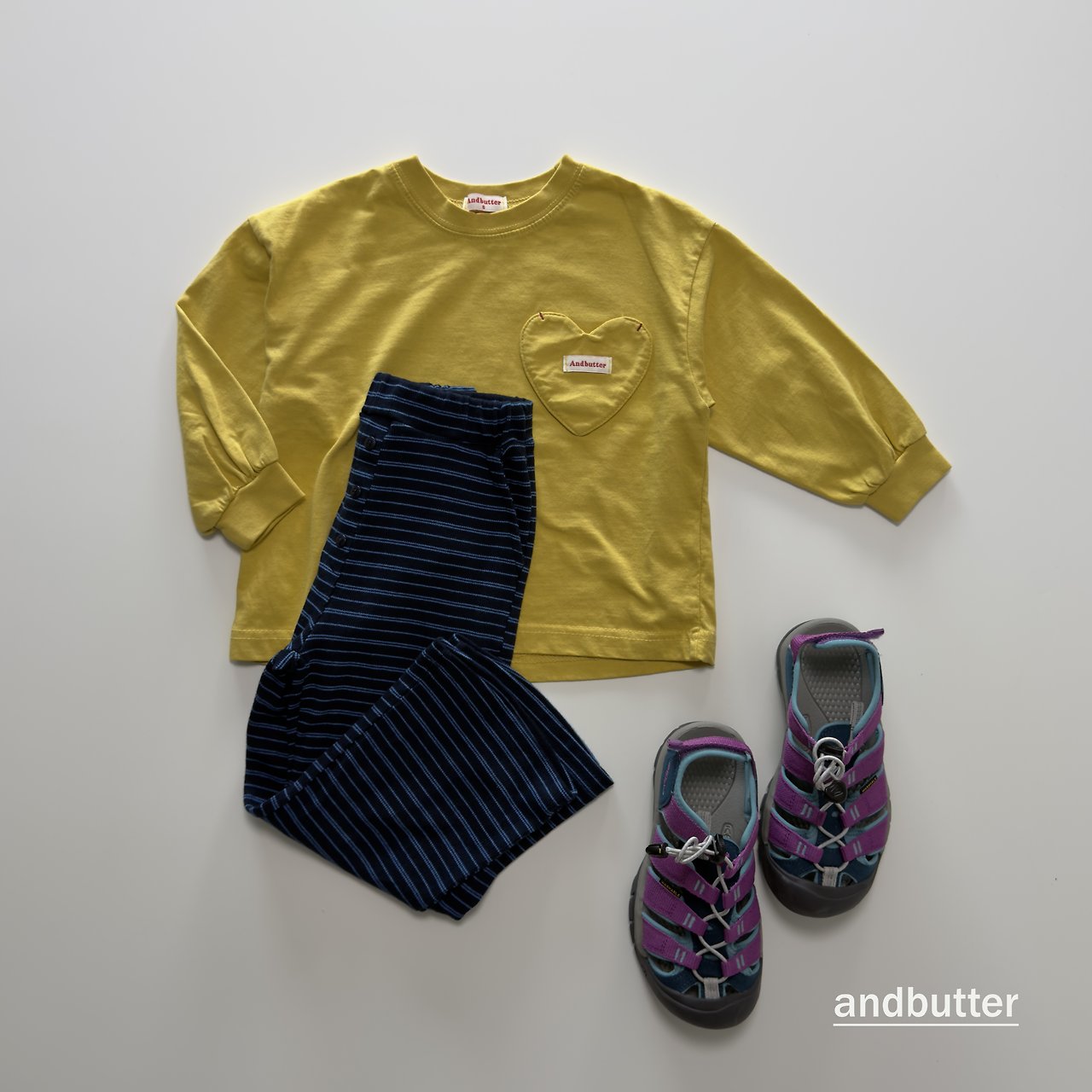 《予約》Button Flare Pants / ANDBUTTER