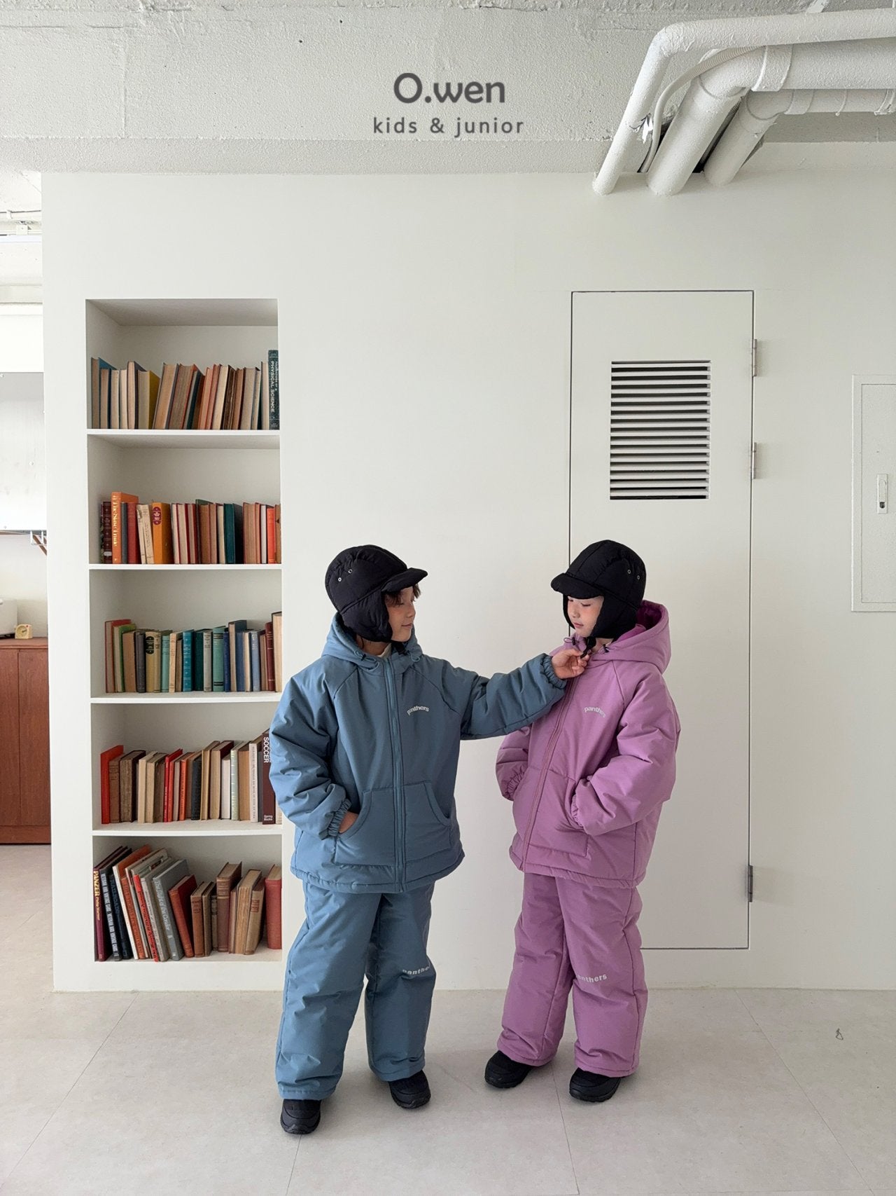 《予約》Panthers Jumper / O.wen