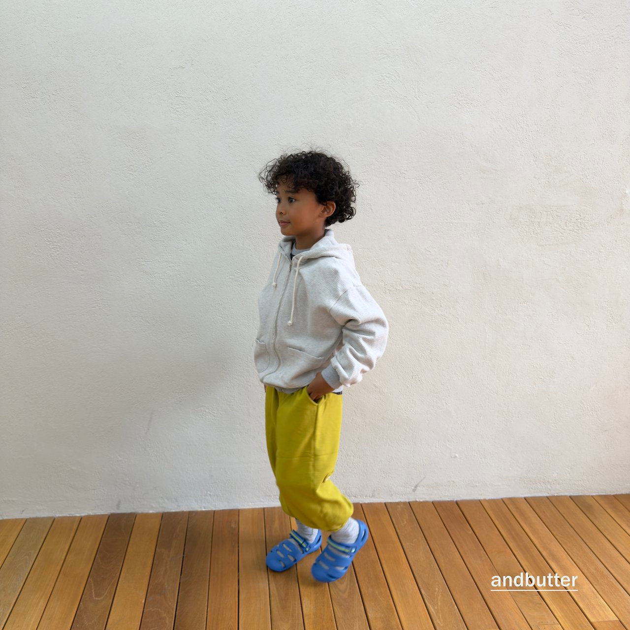 《予約》Mini Heart Jogger Pants / ANDBUTTER