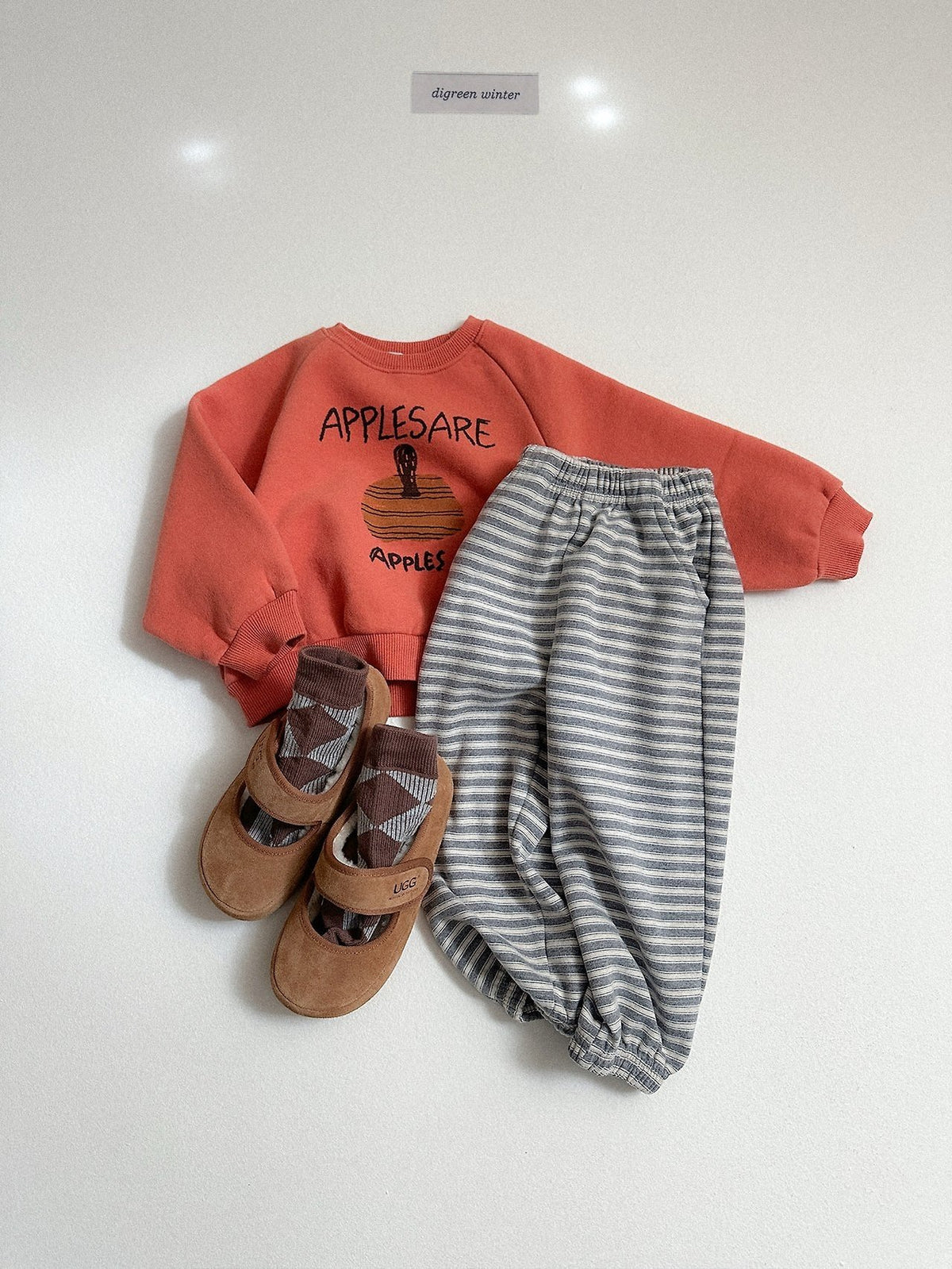 《予約》Cherry ST Jogger Pants / digreen