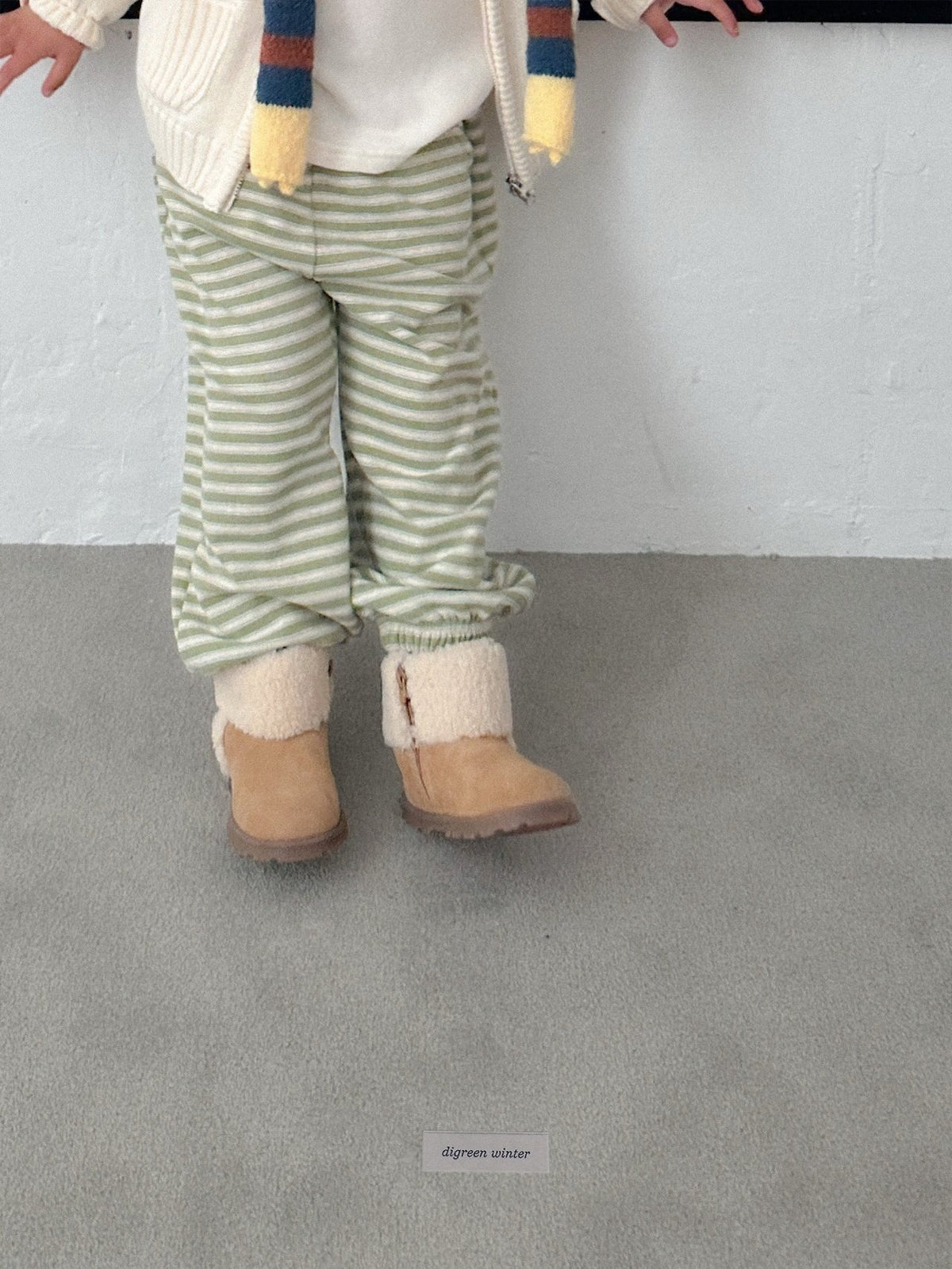 《予約》Cherry ST Jogger Pants / digreen