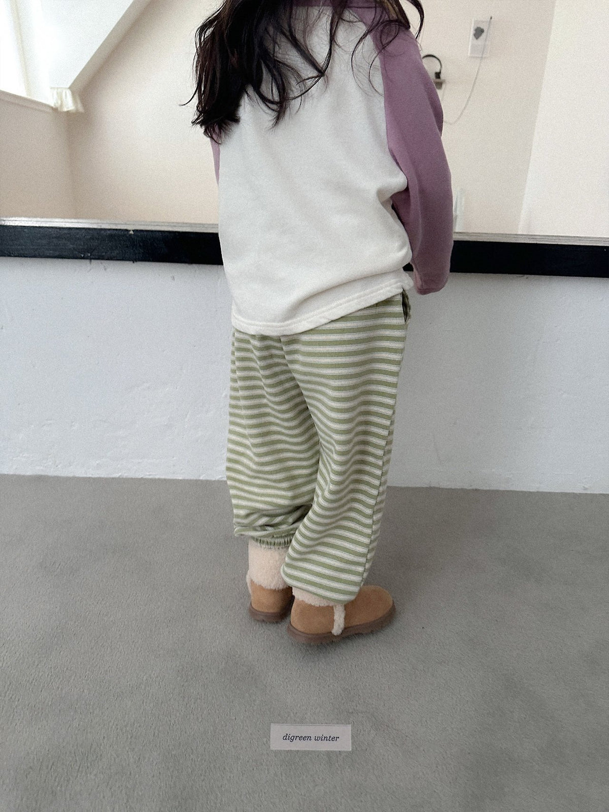 《予約》Cherry ST Jogger Pants / digreen