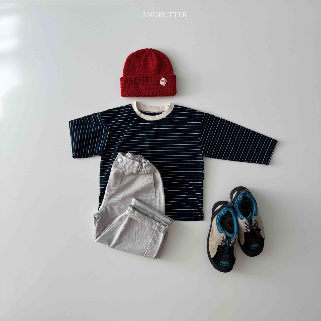 《予約》Miu Pocket Tee / andbutter