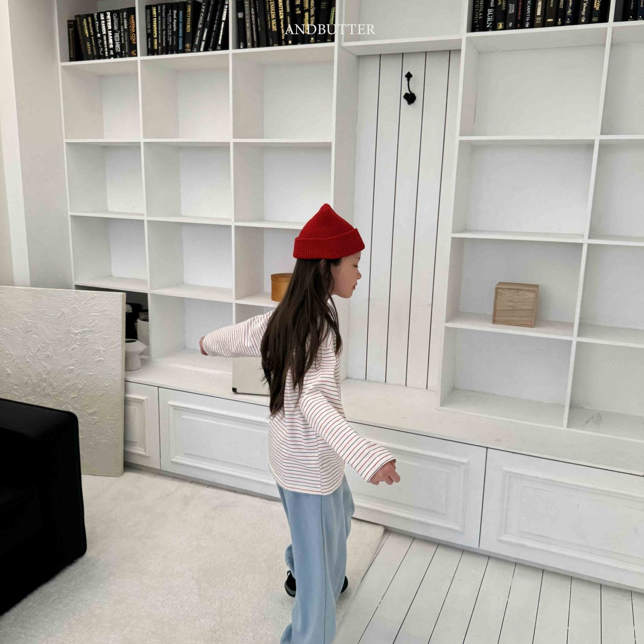 《予約》Miu Pocket Tee / andbutter