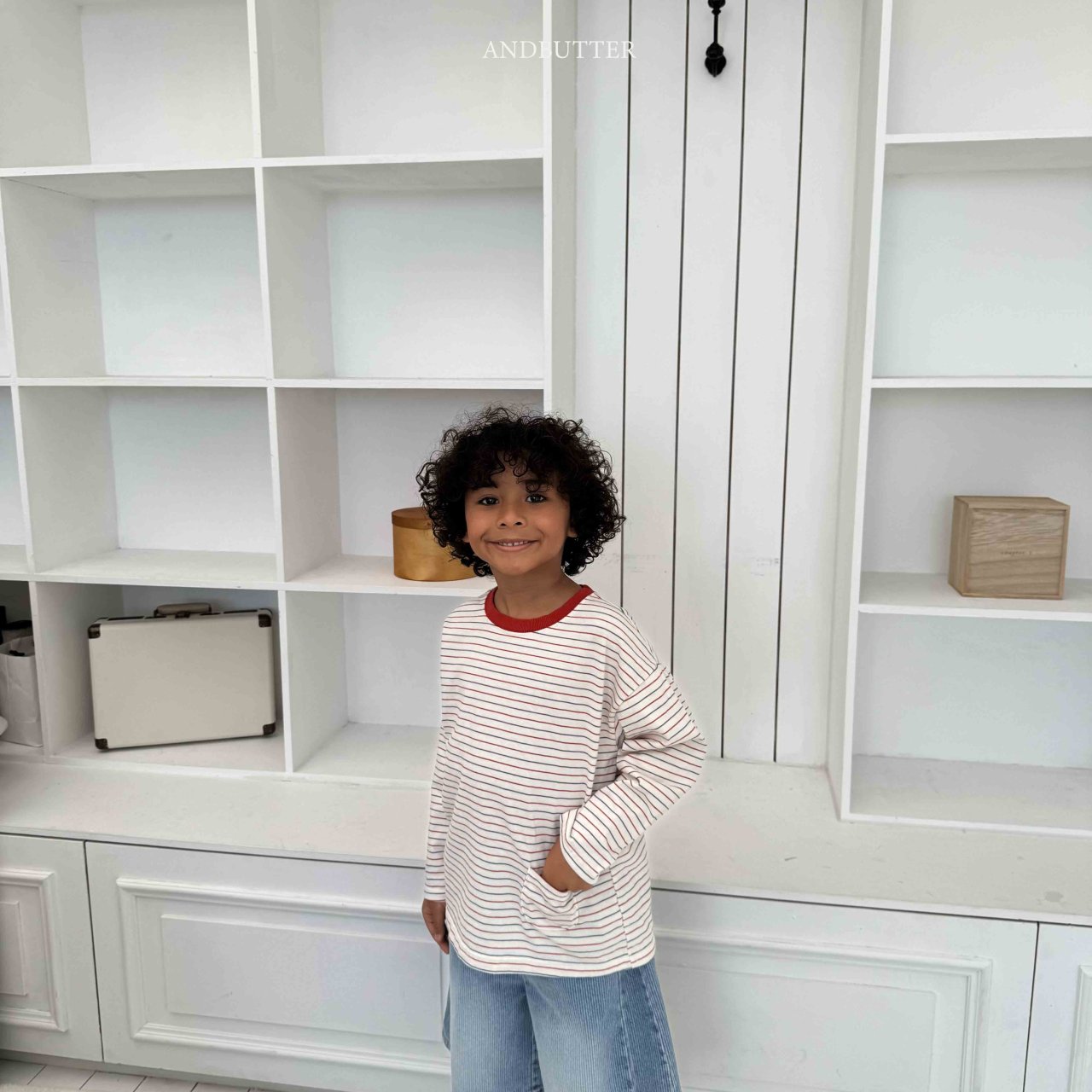 《予約》Miu Pocket Tee / andbutter