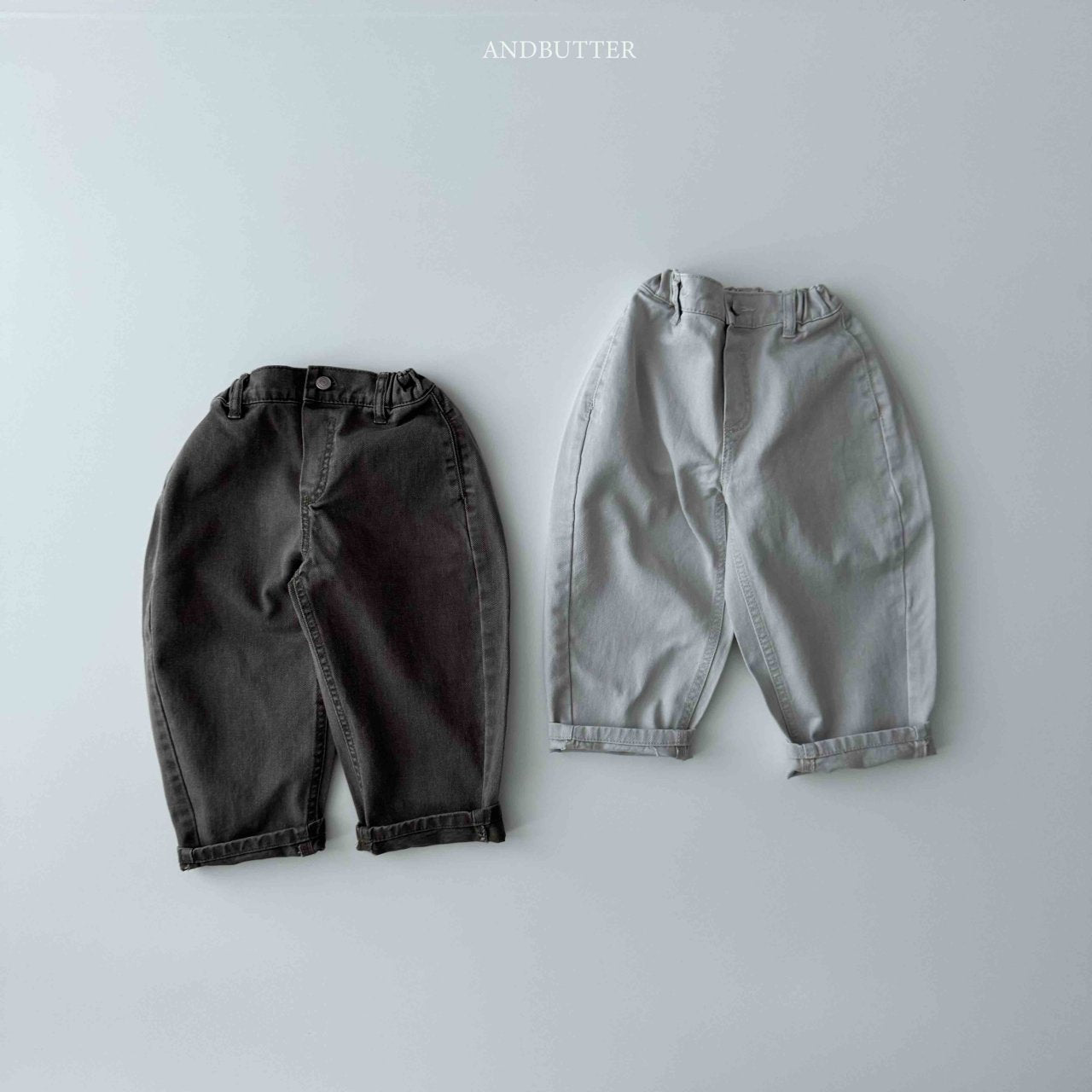 《予約》Cation Curve Pants / andbutter