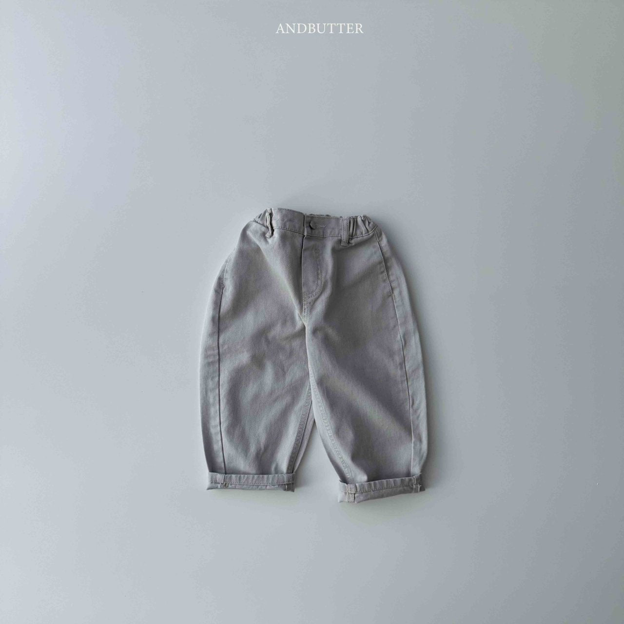 《予約》Cation Curve Pants / andbutter