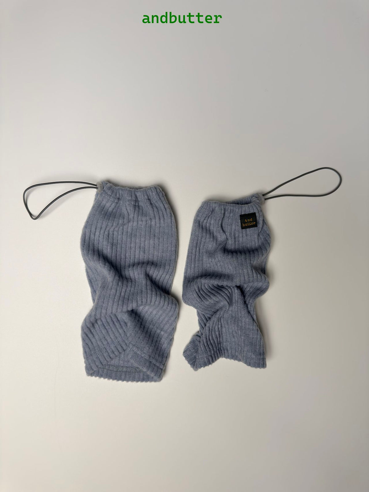 《予約》Knit Leg Warmers / ANDBUTTER