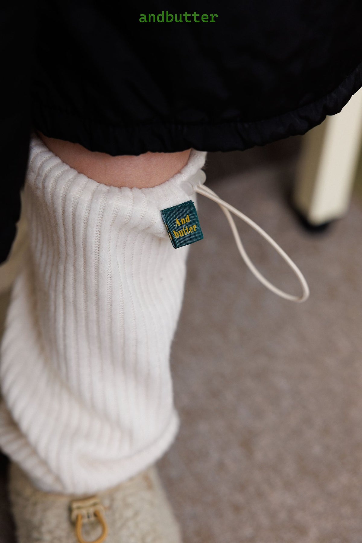 《予約》Knit Leg Warmers / ANDBUTTER