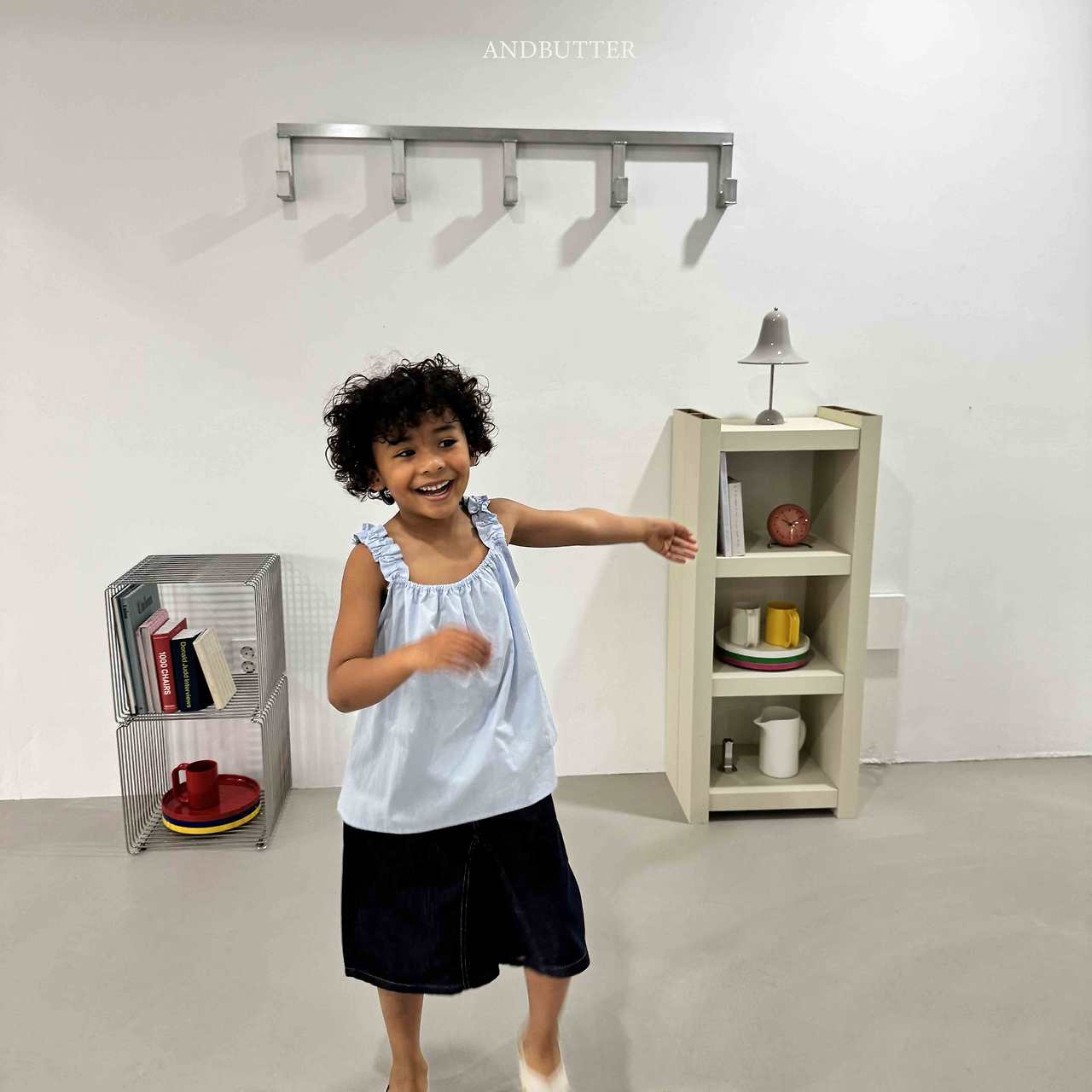《予約》Shirring Sleeveless / andbutter