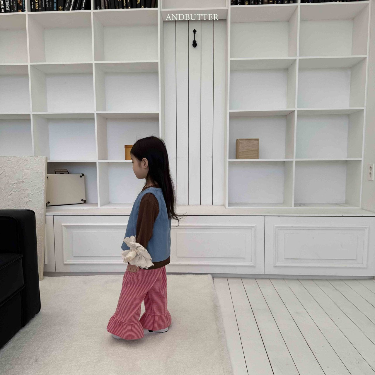 《予約》Frill Bootcut Pants / andbutter