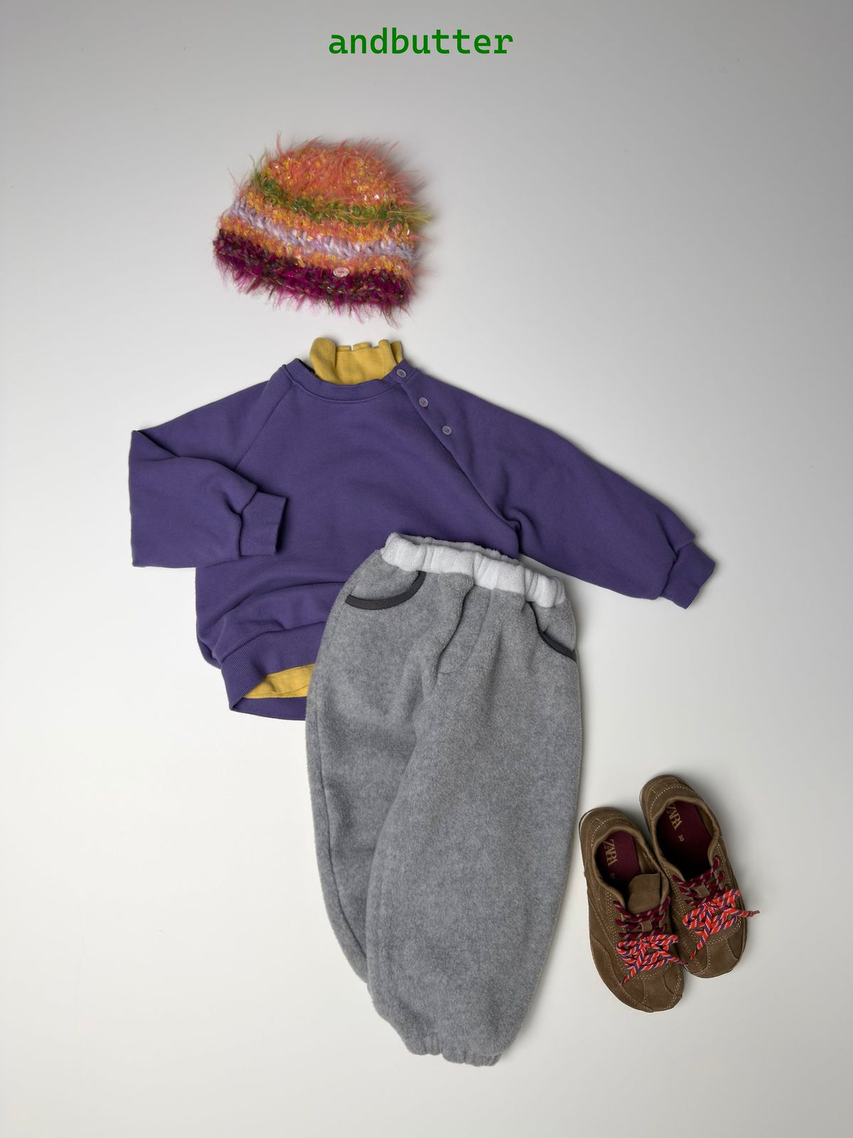 《予約》Button Raglan Sweat / ANDBUTTER