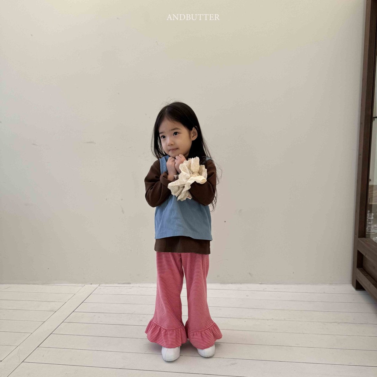 《予約》Frill Bootcut Pants / andbutter