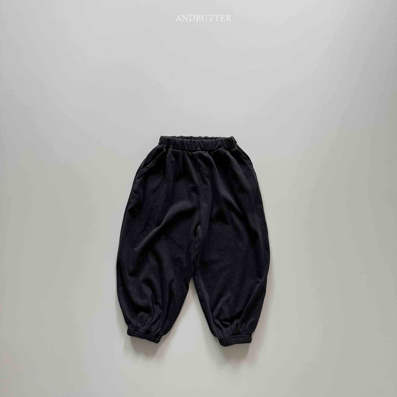 《予約》Apron Pants / andbutter
