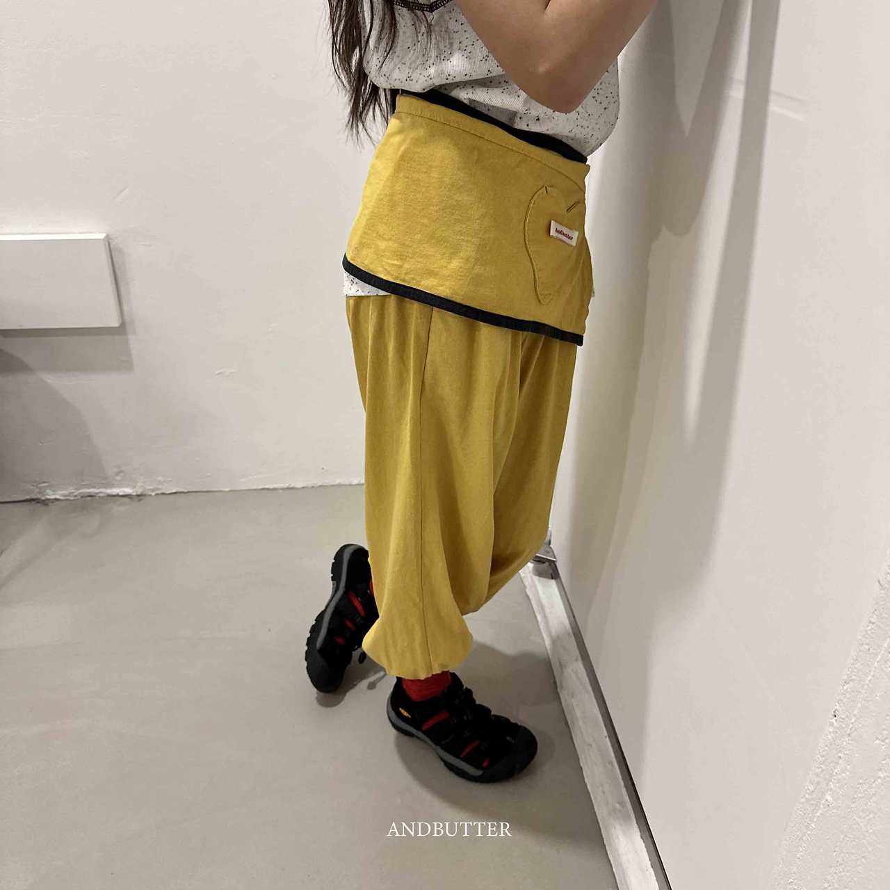 《予約》Apron Pants / andbutter