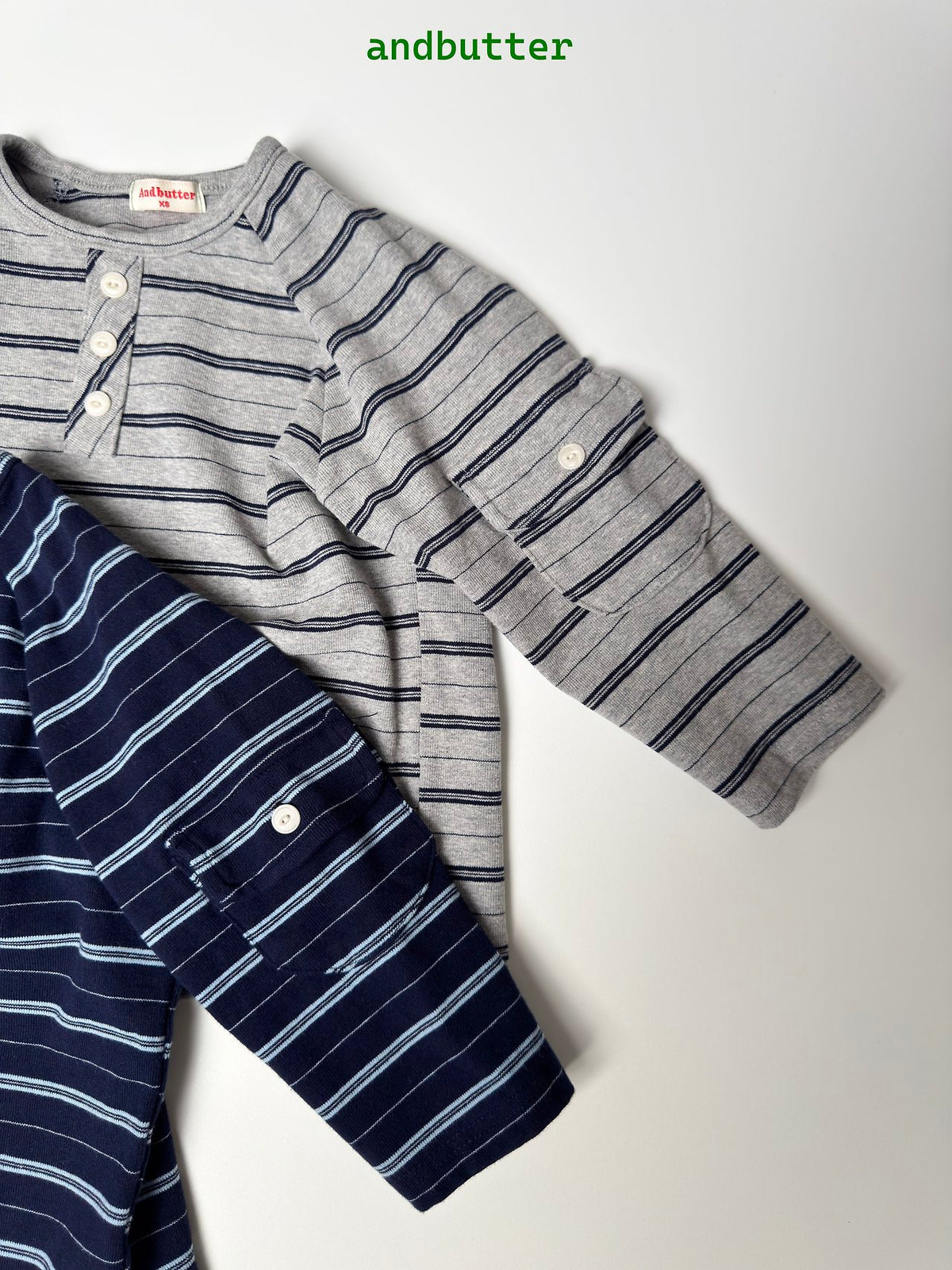 《予約》Flap Stripe Tee / ANDBUTTER