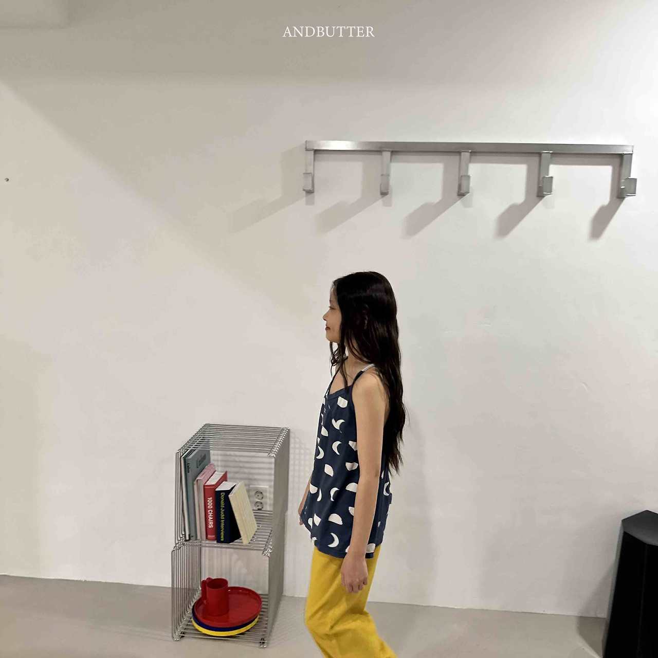 《予約》Moon Line Sleeveless / andbutter