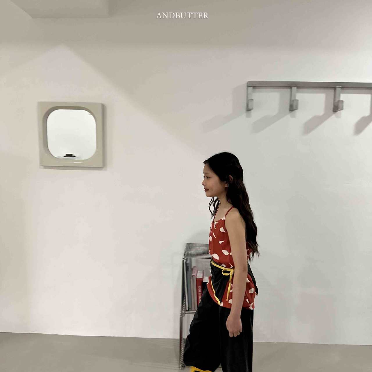 《予約》Moon Line Sleeveless / andbutter