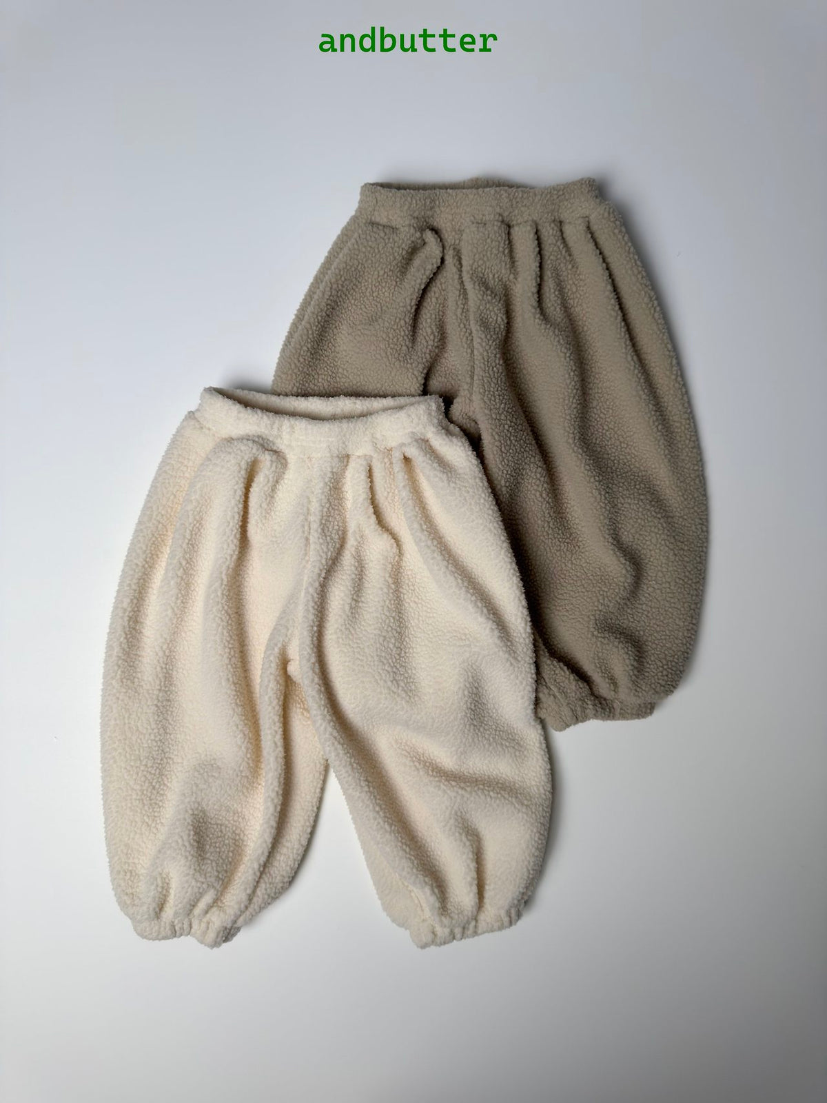 《予約》Mongle Sherpa Pants / ANDBUTTER
