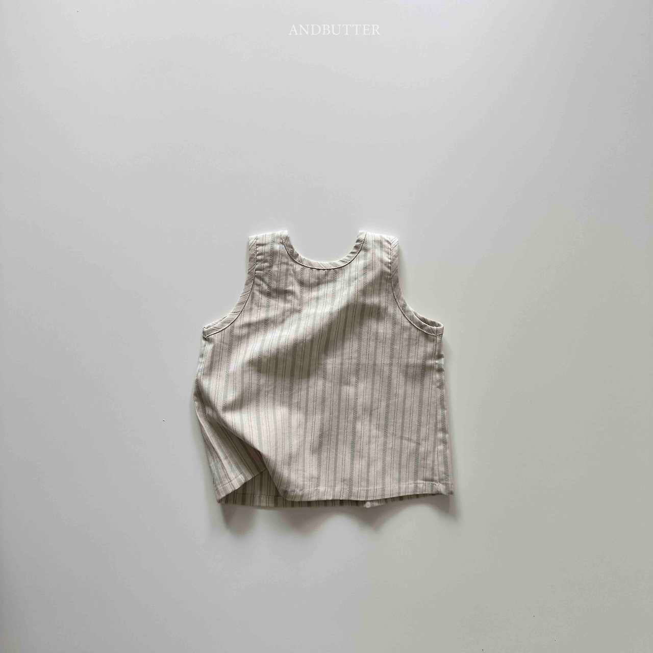 《予約》Natural Button Sleeveless / andbutter