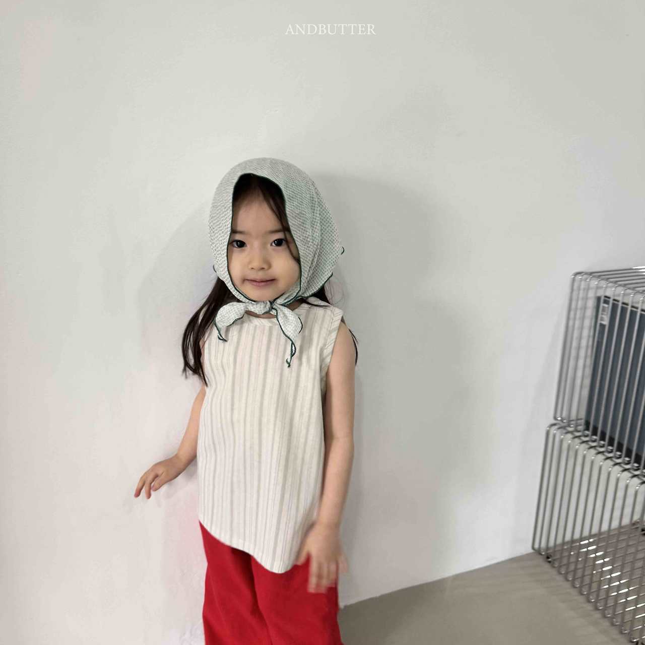 《予約》Natural Button Sleeveless / andbutter