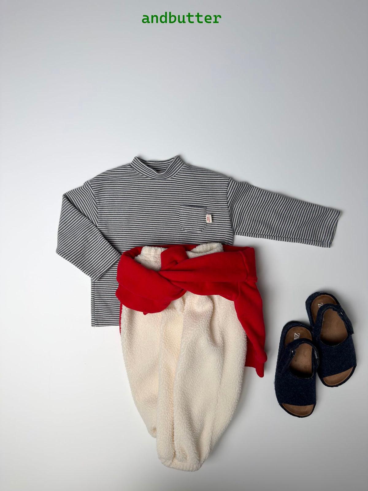 《予約》Mini Pocket Mock Neck / ANDBUTTER