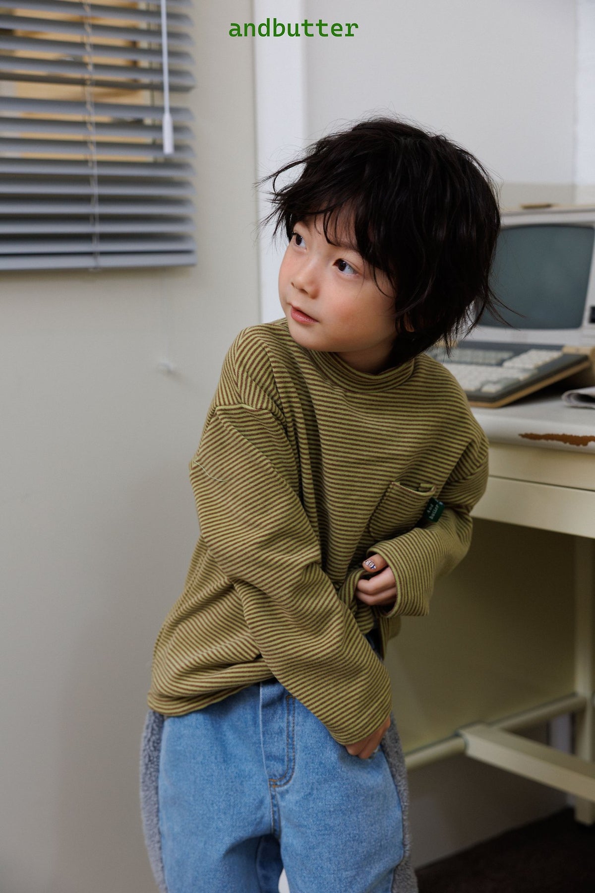 《予約》Mini Pocket Mock Neck / ANDBUTTER