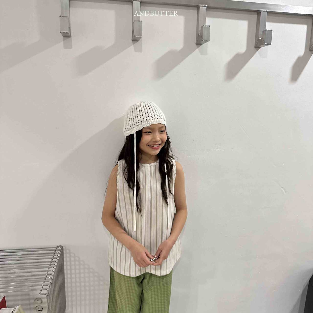 《予約》Natural Button Sleeveless / andbutter
