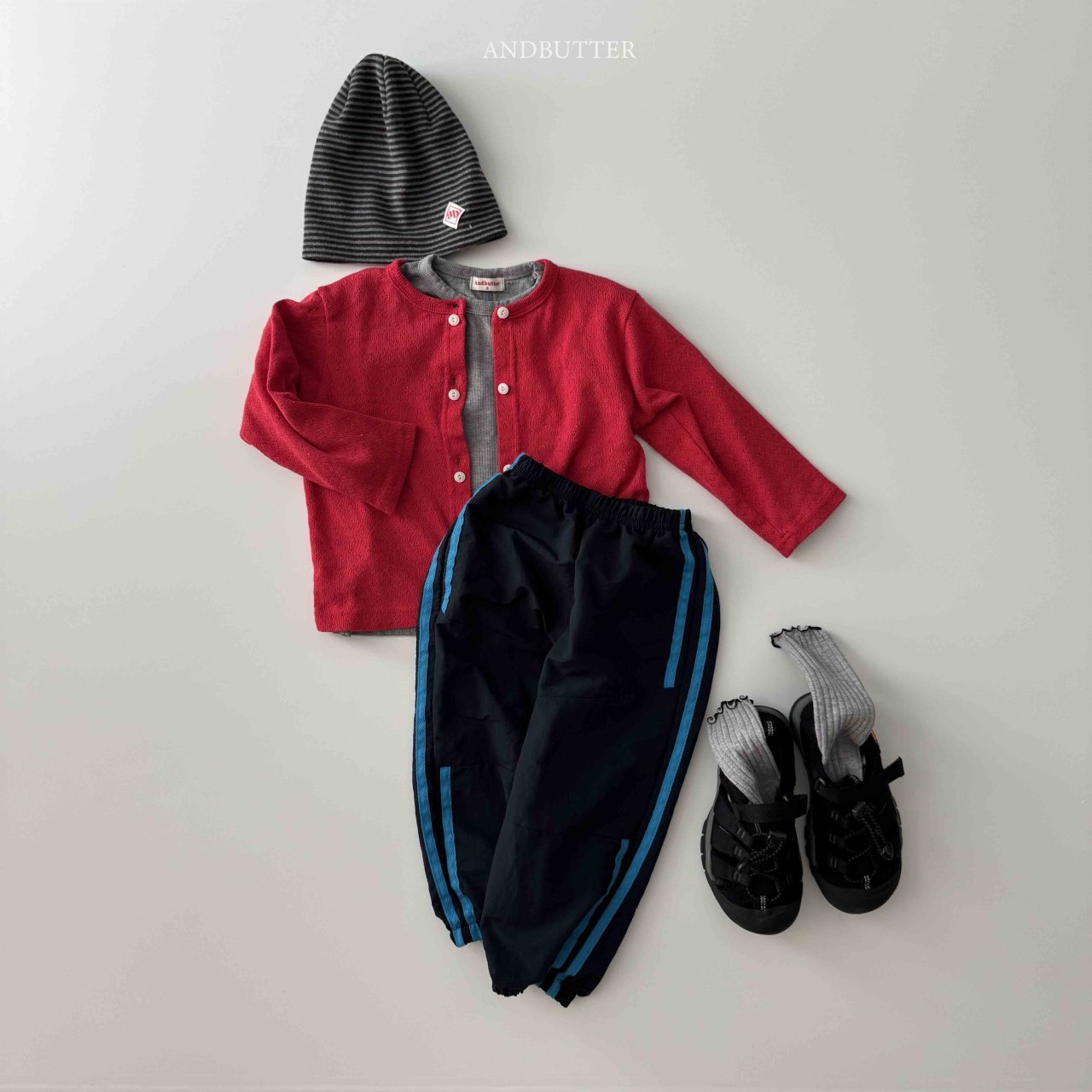 《予約》Papillom Beanie / andbutter