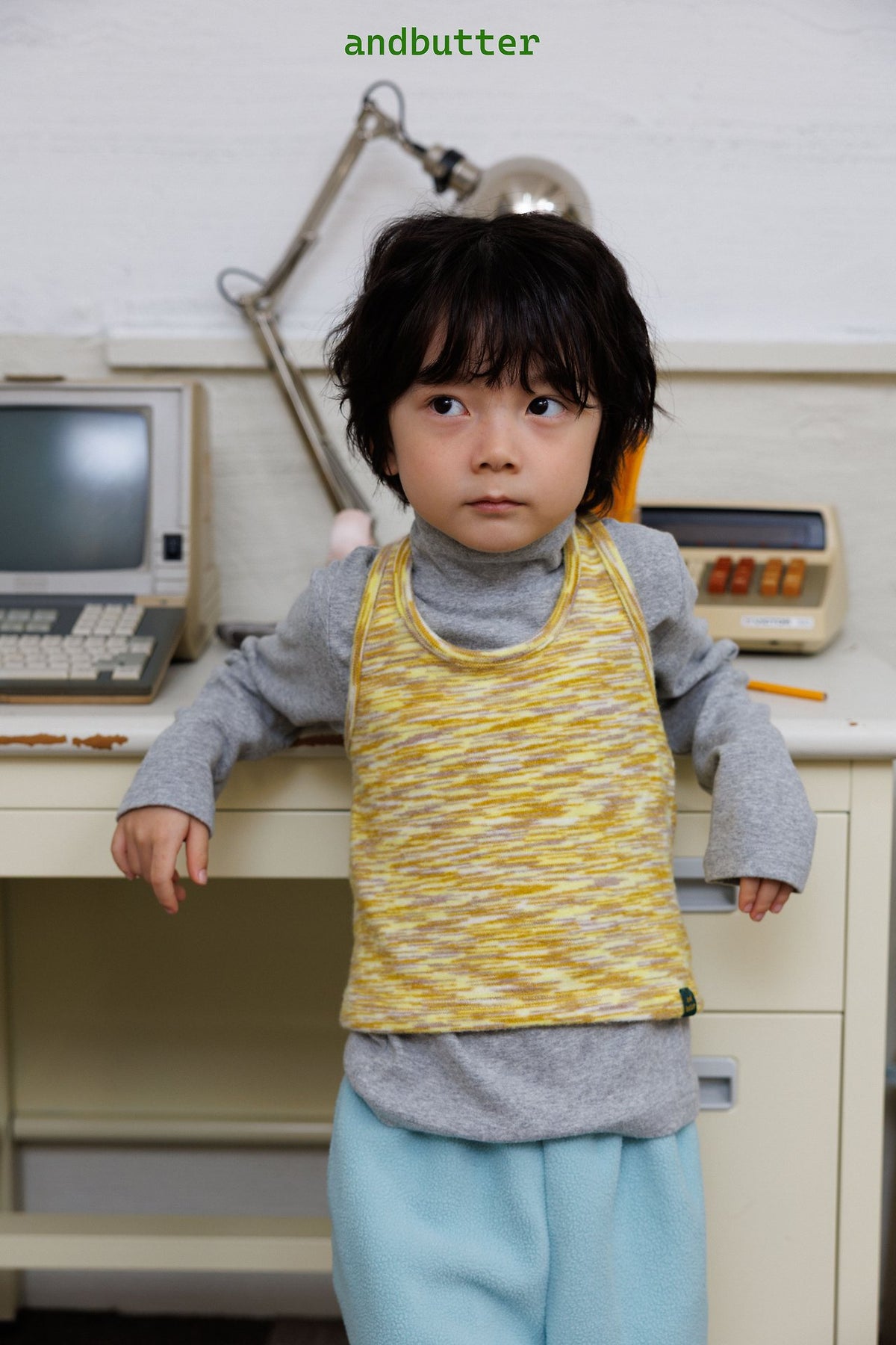 《予約》Contrast Neck Tee / ANDBUTTER