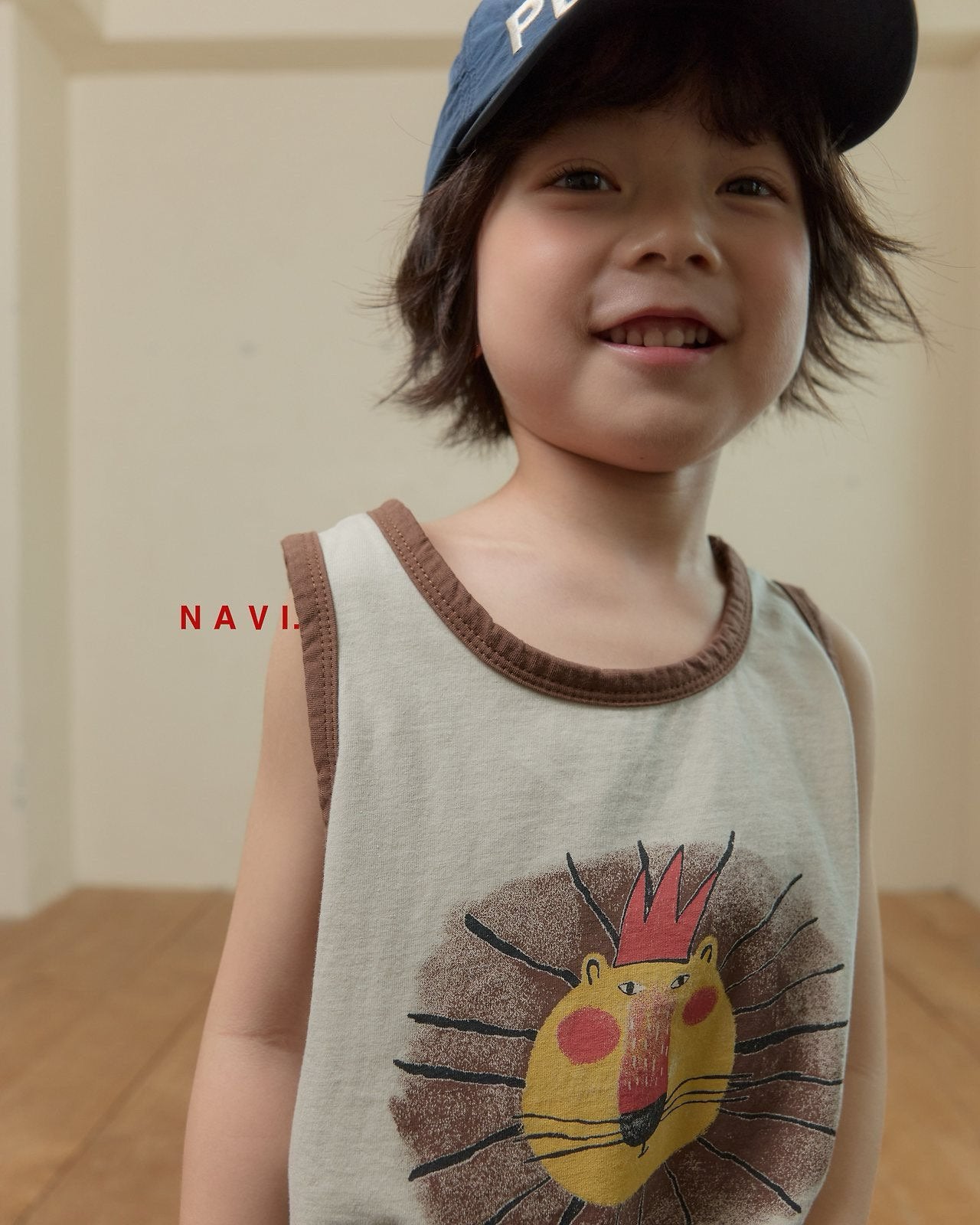 《予約》Lion Sleeveless / Navi