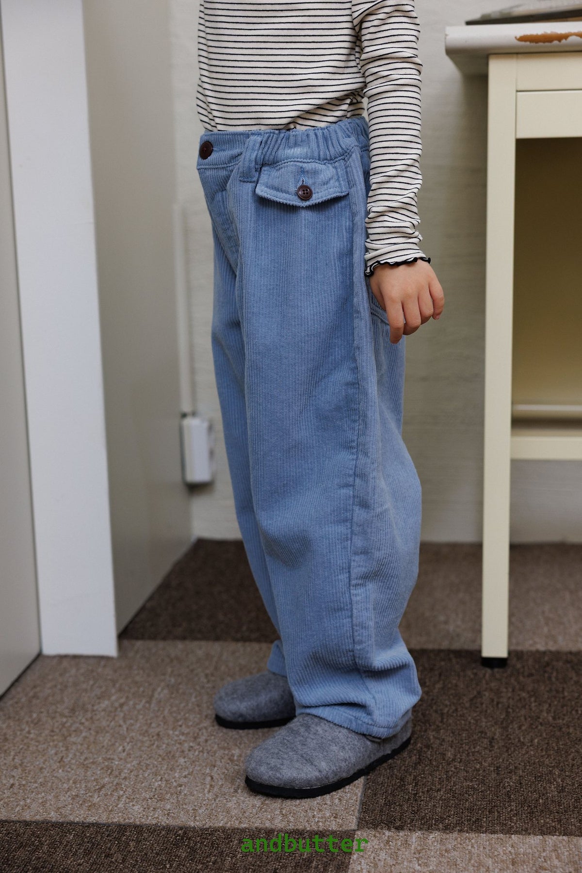 《予約》Toast Corduroy Pants / ANDBUTTER