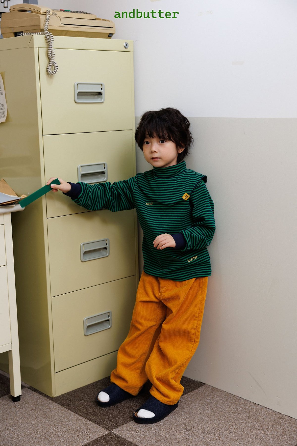 《予約》Toast Corduroy Pants / ANDBUTTER