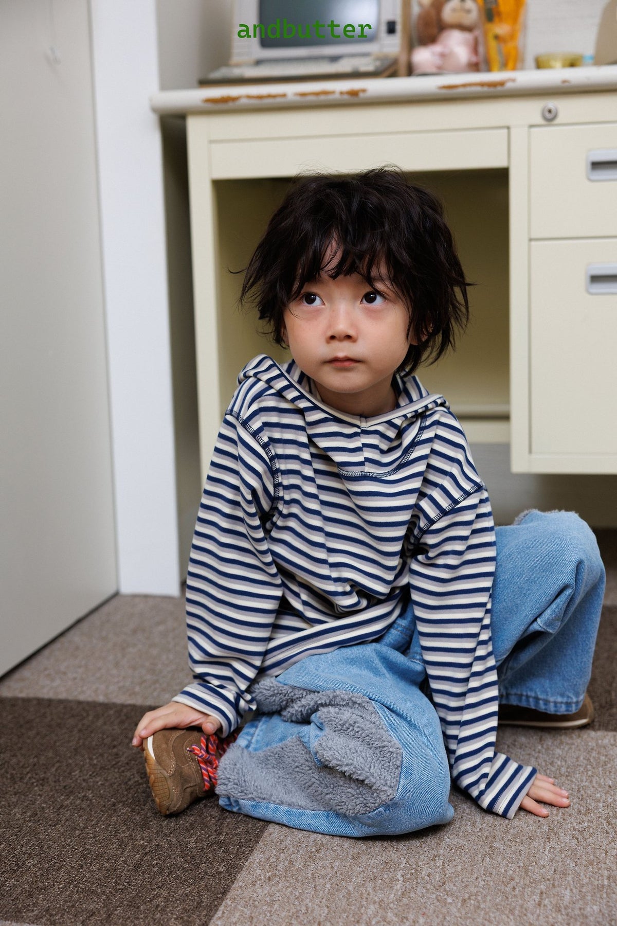 《予約》Stitch Stripe Hoodie / ANDBUTTER