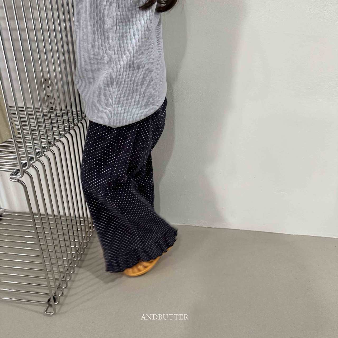 《予約》Dot Frill Pants / andbutter