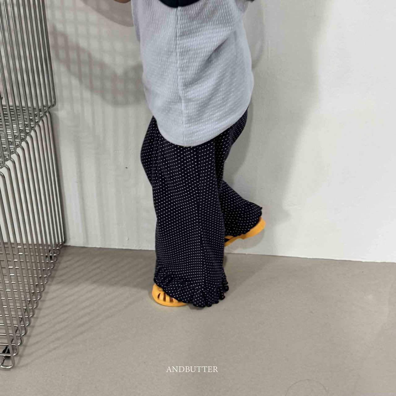 《予約》Dot Frill Pants / andbutter