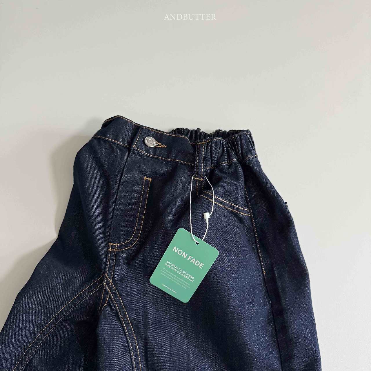 《予約》Non-Fade Bermuda Pants / andbutter