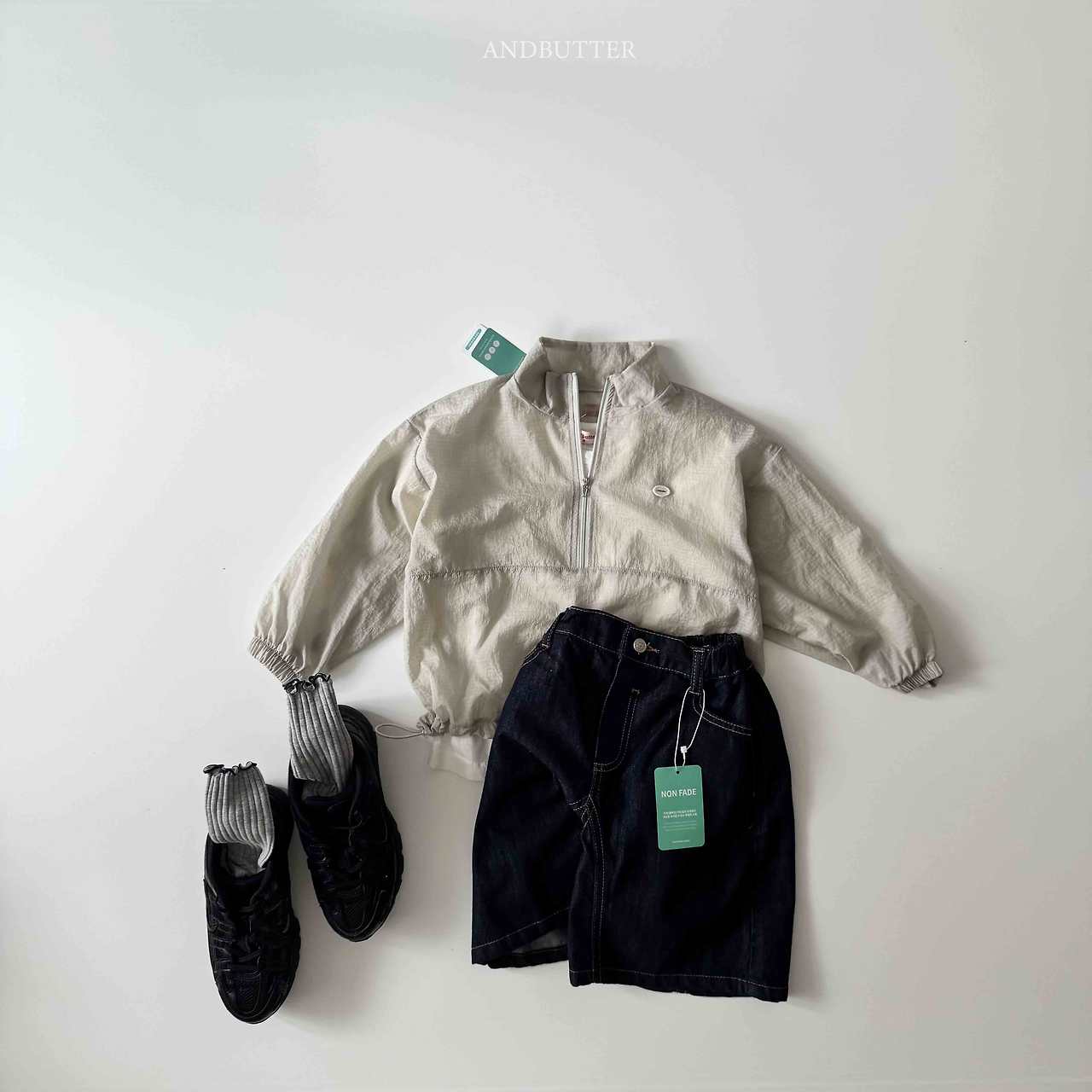 《予約》Non-Fade Bermuda Pants / andbutter
